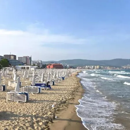 Life Style 6 15 Lägenhet Slăntjev Brjag